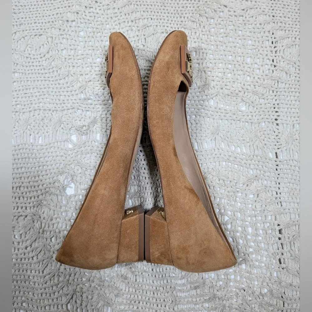 Tory Burch GIGI Tan Suede Women's Low Heel Pumps Size 8